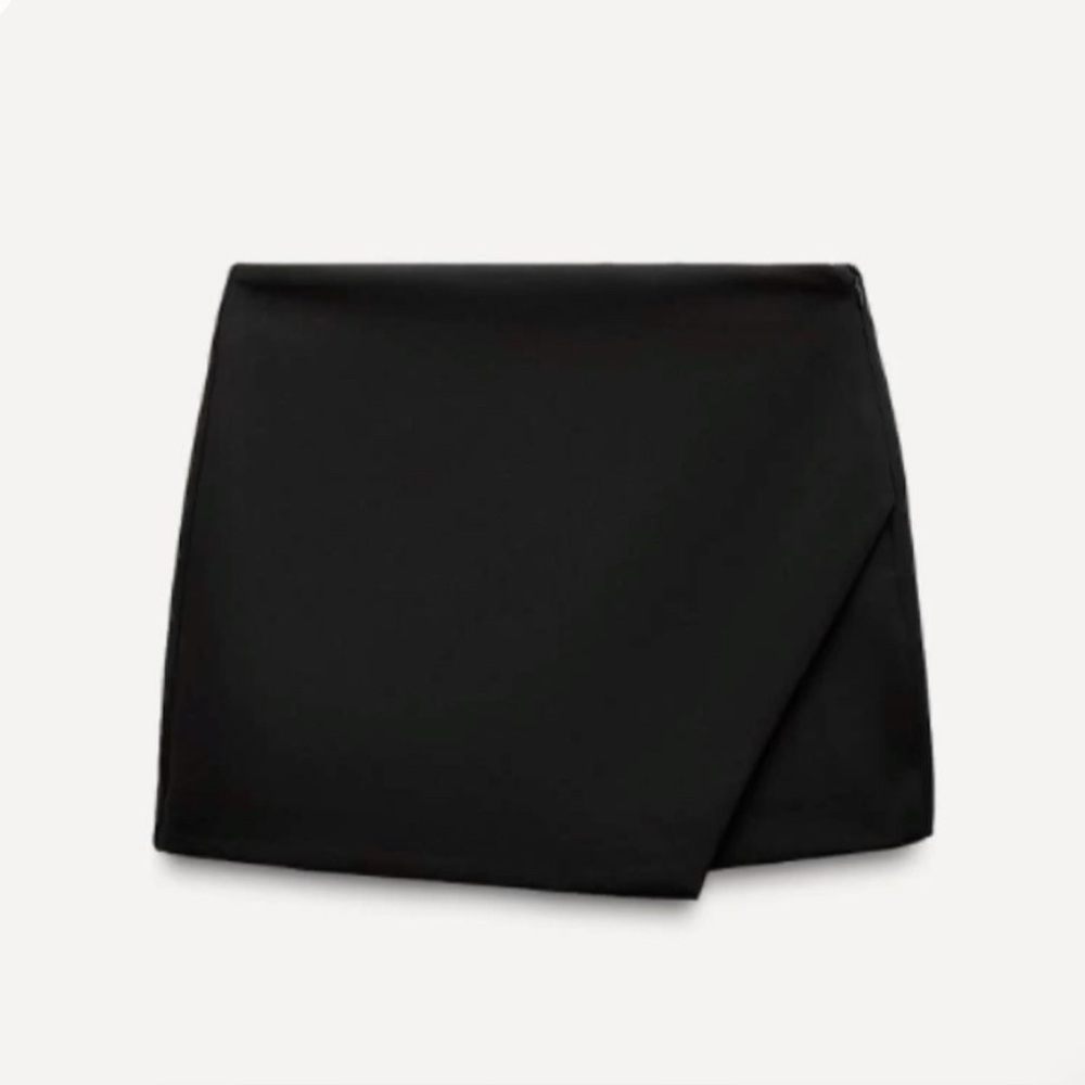 Zara Chic Black Mini Skirt